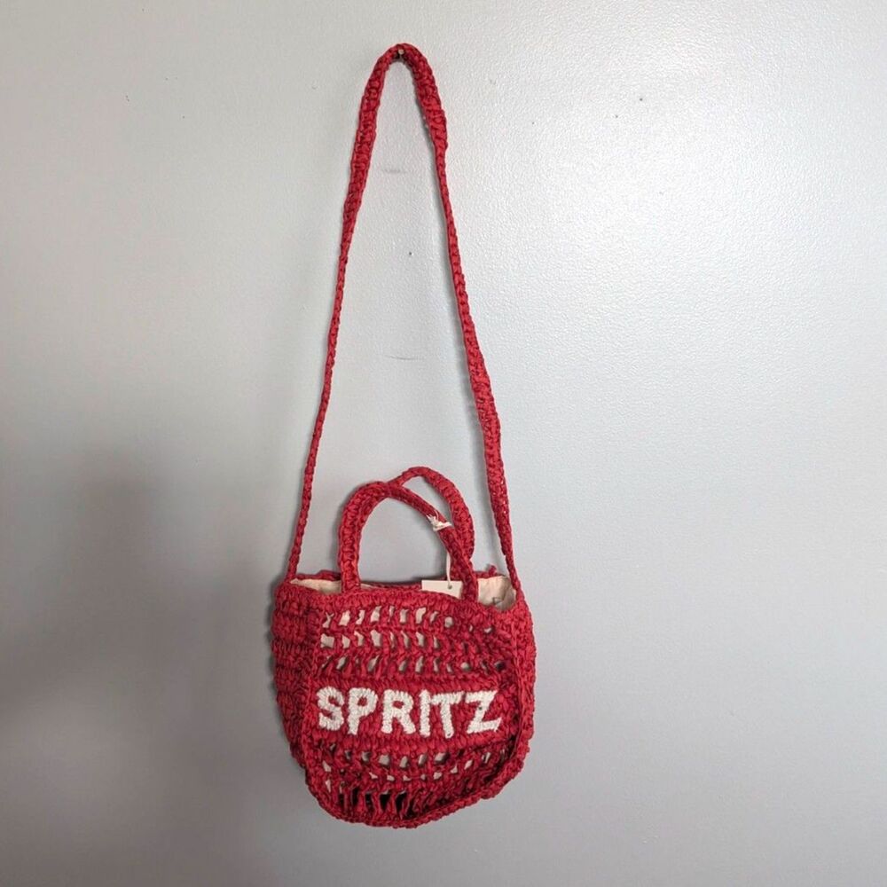 Universal Thread Red Crochet Crossbody Bag NWT - Picture 1 of 8